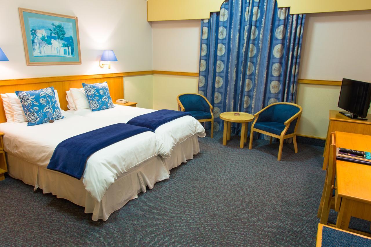 Humewood Hotel Port Elizabeth Esterno foto