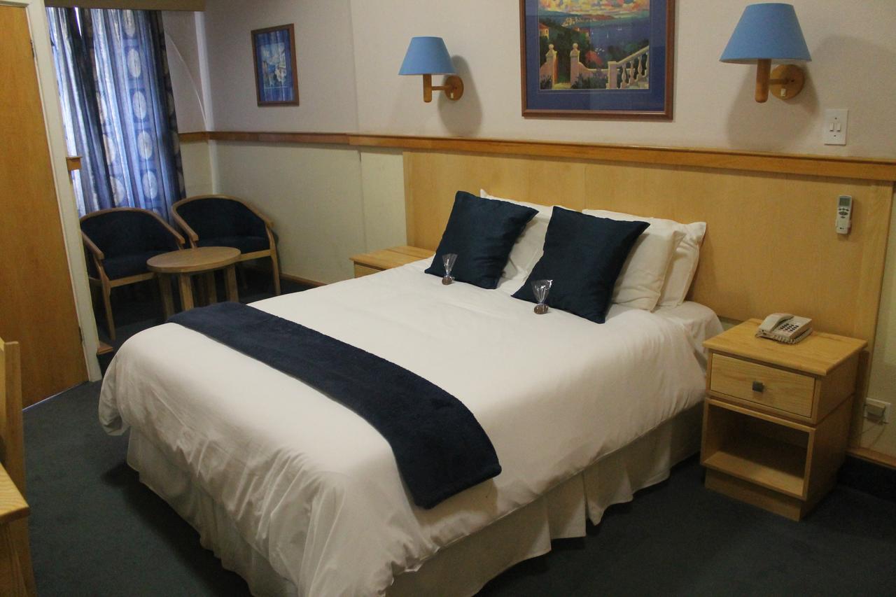 Humewood Hotel Port Elizabeth Esterno foto